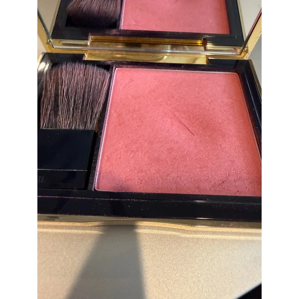 Estee Lauder Pure Color Envy Sculpting Blush 220‎ Pink Kiss 0.25oz Compact Brush